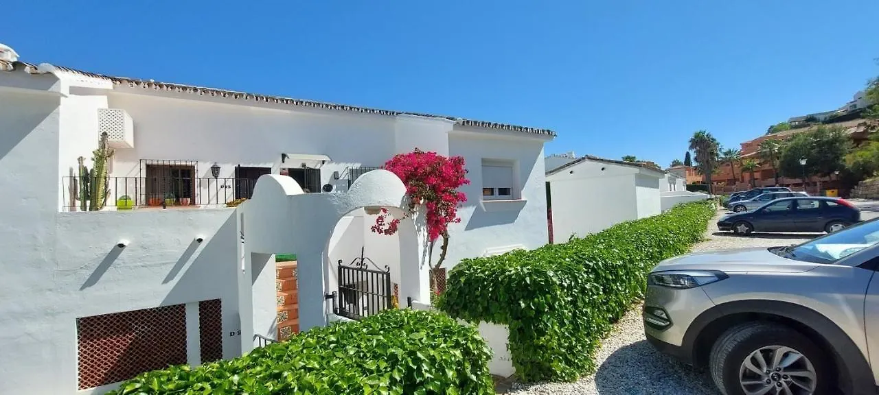 Refurbished 2-Bed Apartment In El Paraiso Alto Estepona Spain