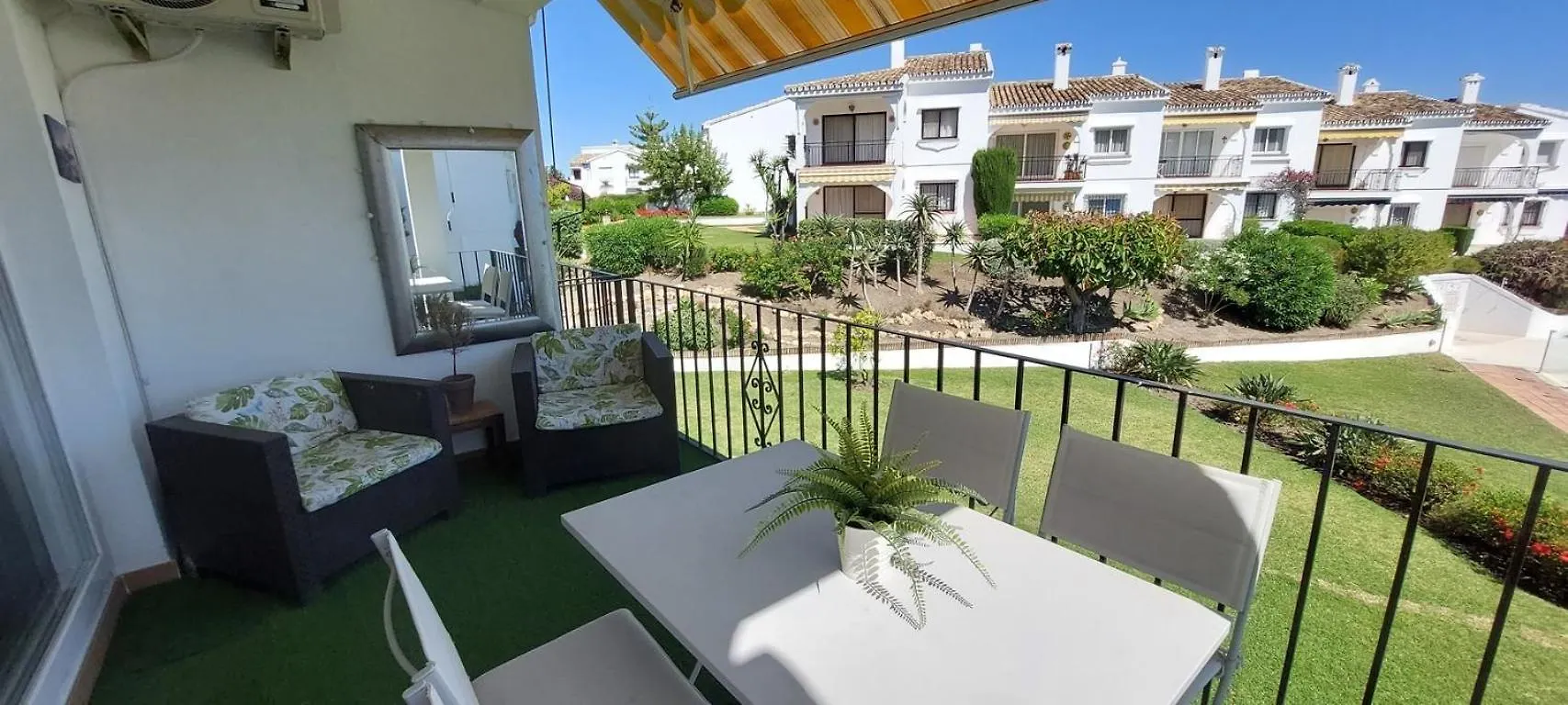 Refurbished 2-Bed Apartment In El Paraiso Alto Estepona